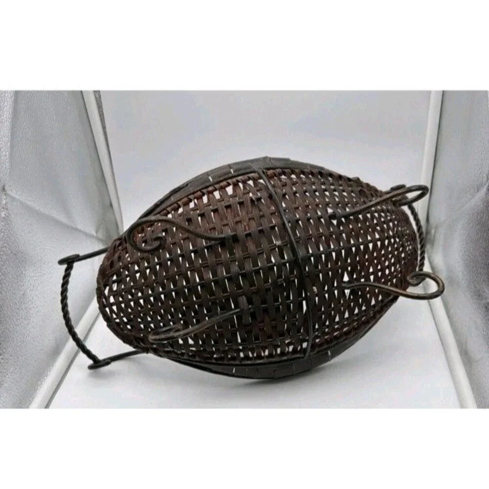 18”X 8” Oval Metal Wicker Basket Curled Feet and Handles